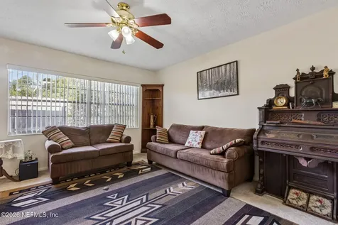 12994 Silver Oak Drive Jacksonville FL 32223