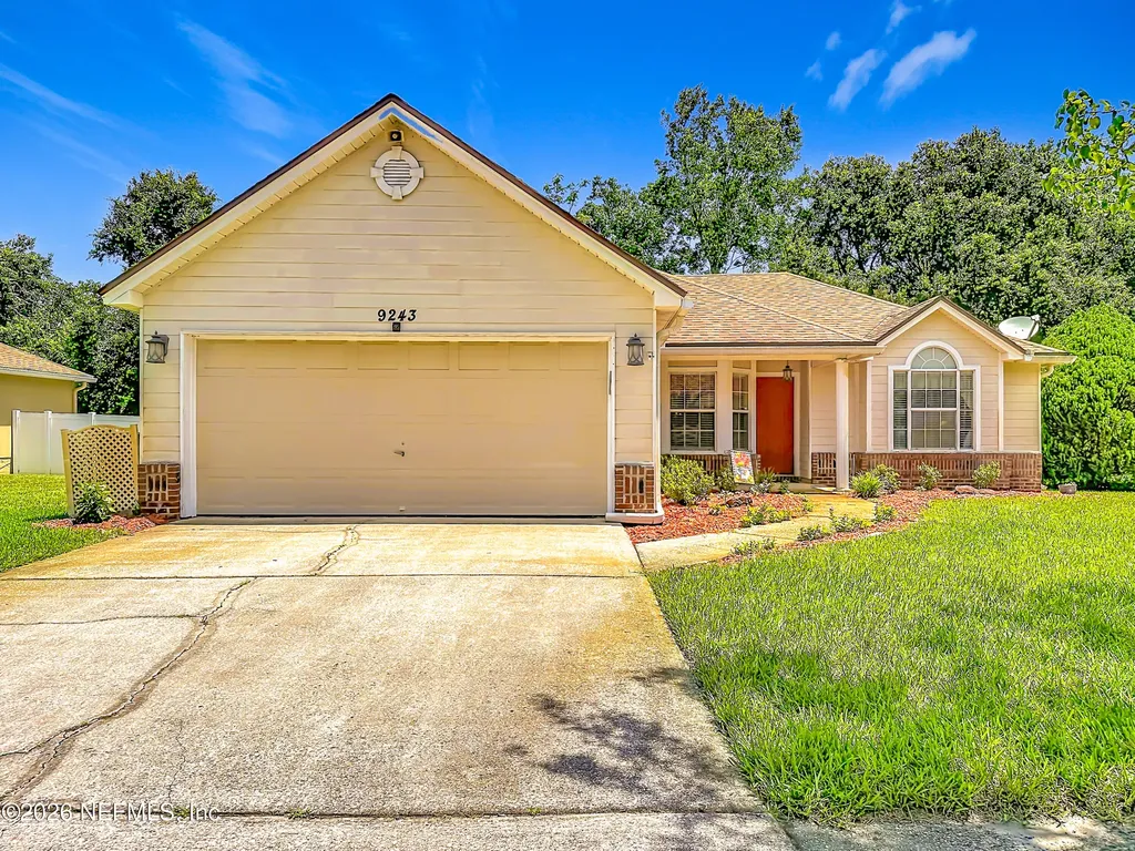 9243 Dale View Lane W Jacksonville FL 32225