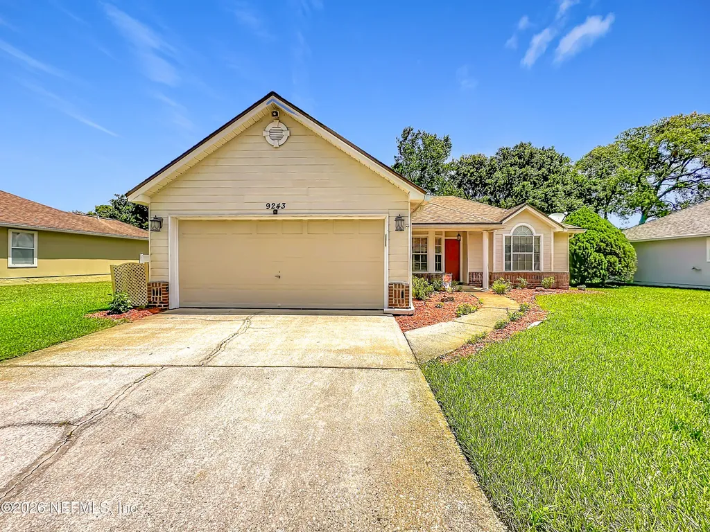 9243 Dale View Lane W Jacksonville FL 32225