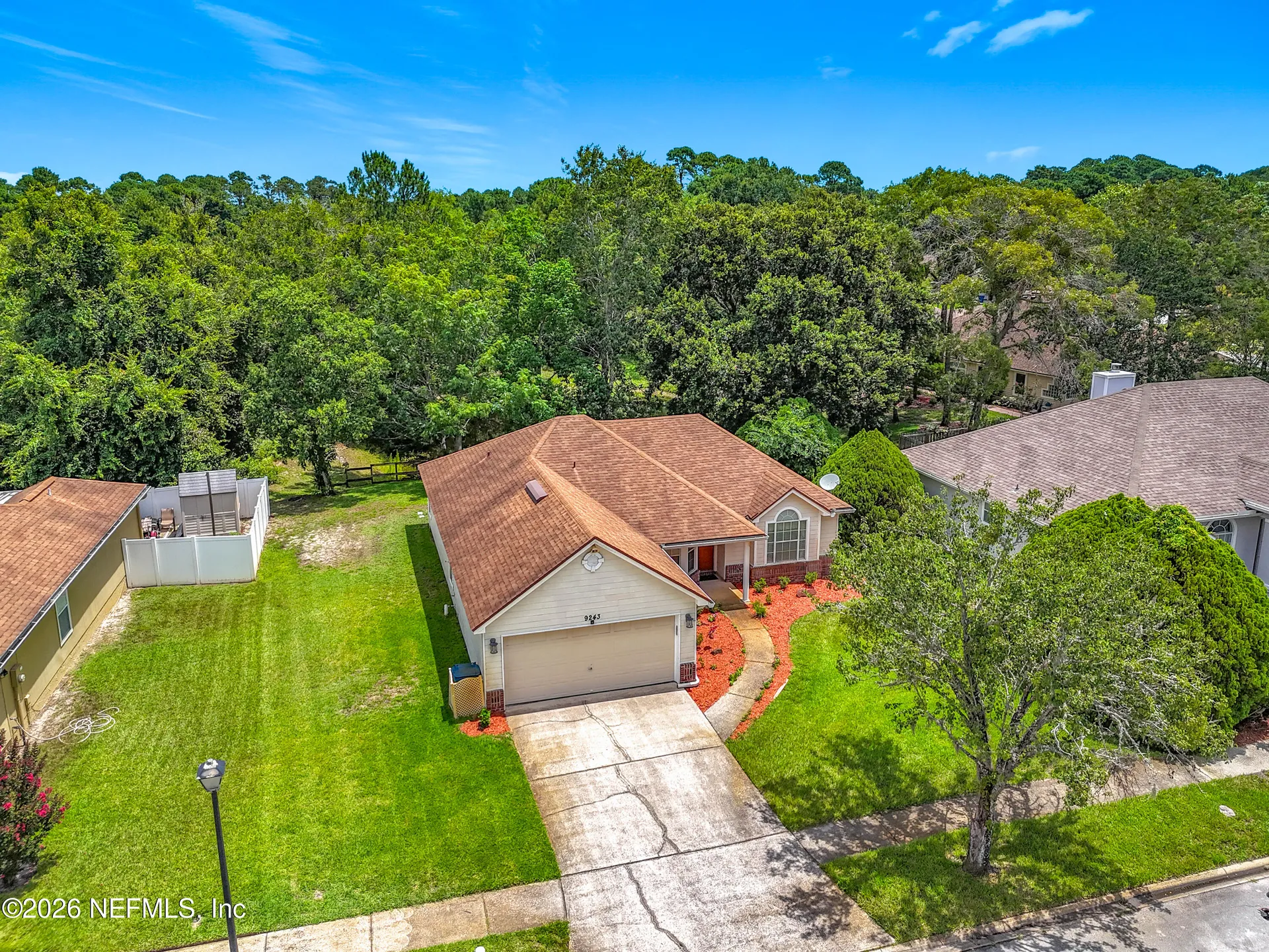 9243 Dale View Lane W Jacksonville FL 32225