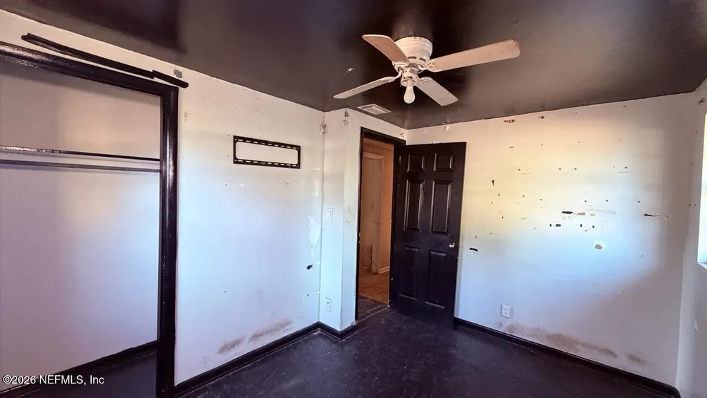 405 W Clermont Drive Jacksonville FL 32073