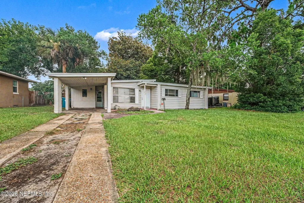 1933 Gamewell Road Jacksonville FL 32211