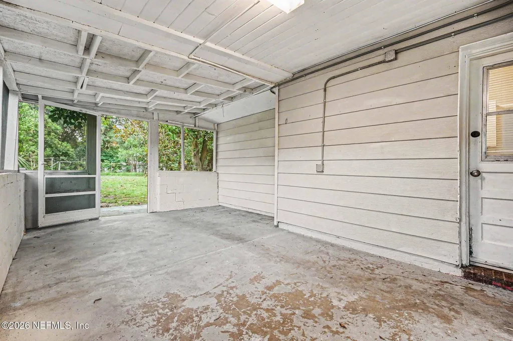 1933 Gamewell Road Jacksonville FL 32211