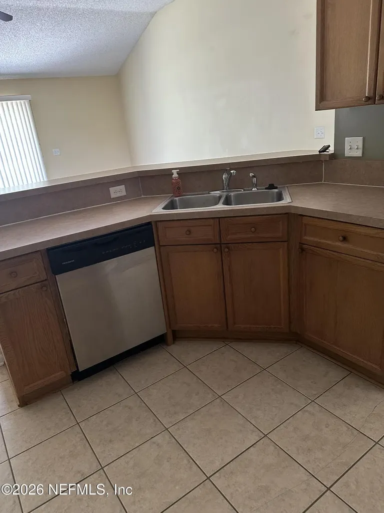 1658 Northglen Circle Middleburg FL 32068