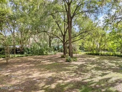 2211 St Johns Avenue Palatka FL 32177