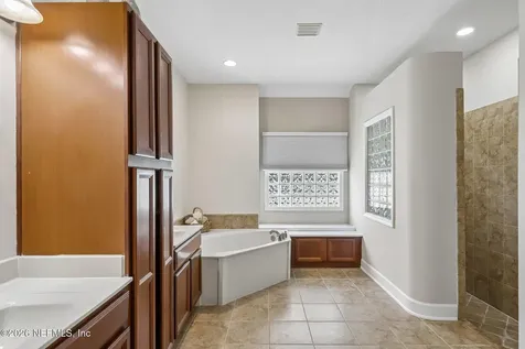 2448 Cimarrone Boulevard St. Johns FL 32259