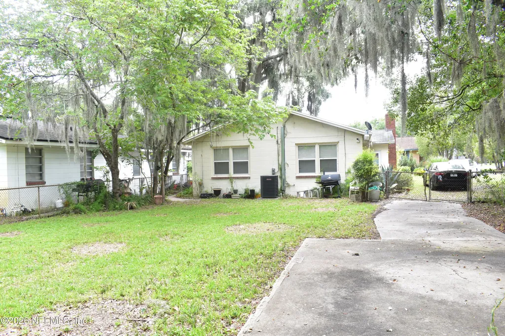 6802 Barberie Street Jacksonville FL 32208