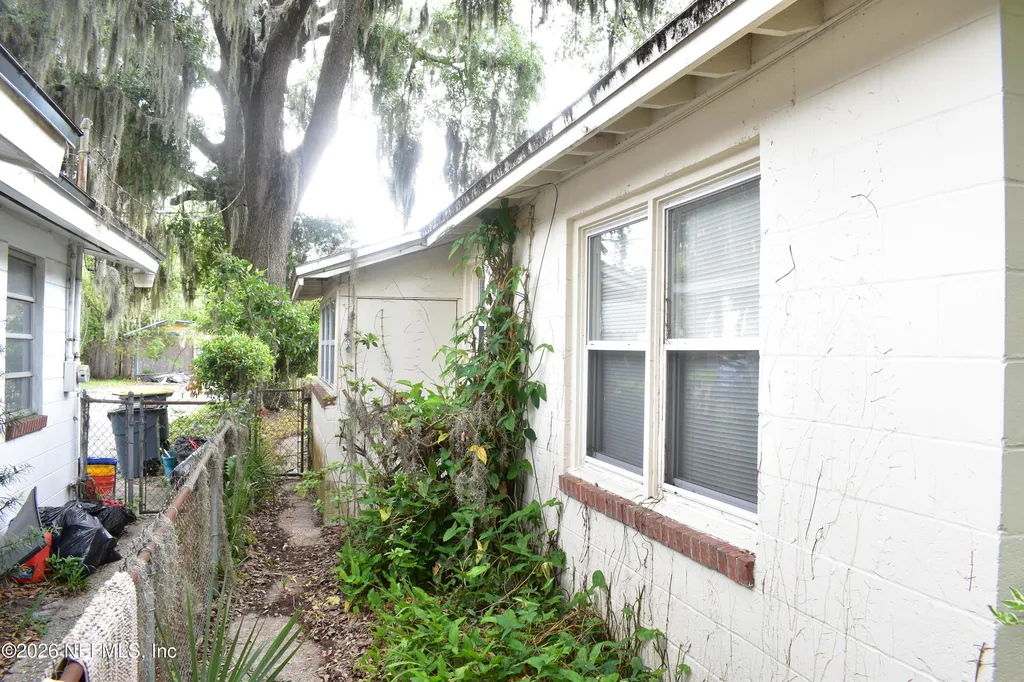6802 Barberie Street Jacksonville FL 32208