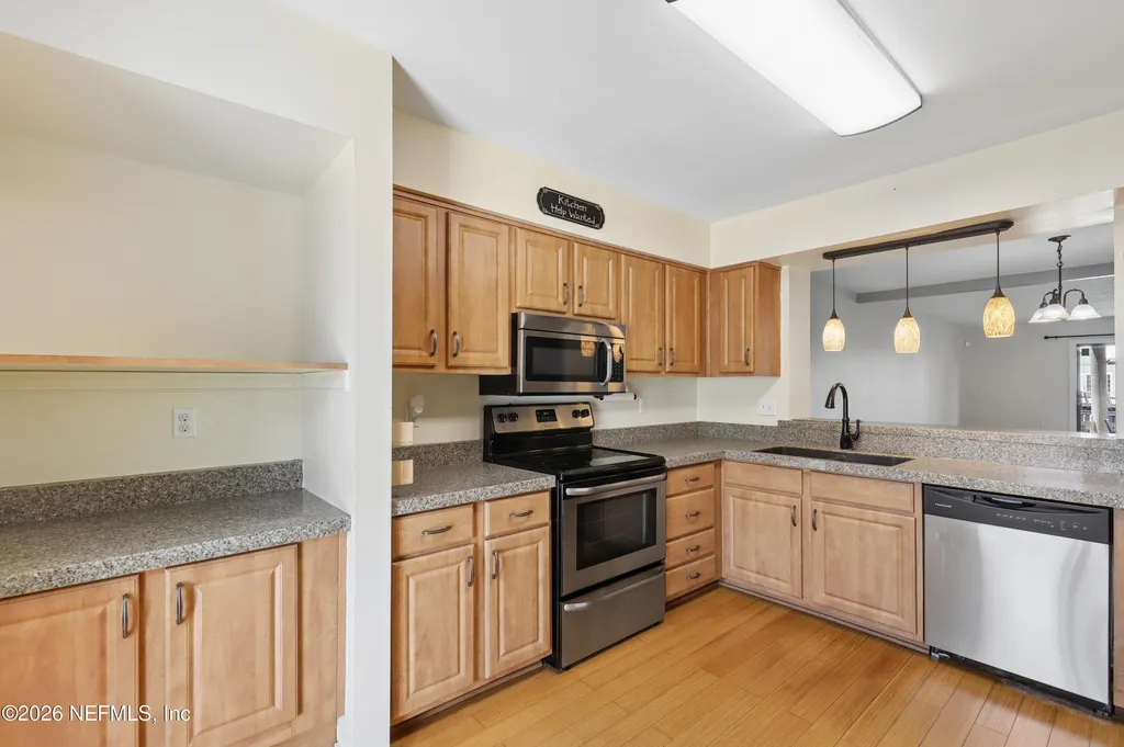 7960 Los Robles Court Jacksonville FL 32256
