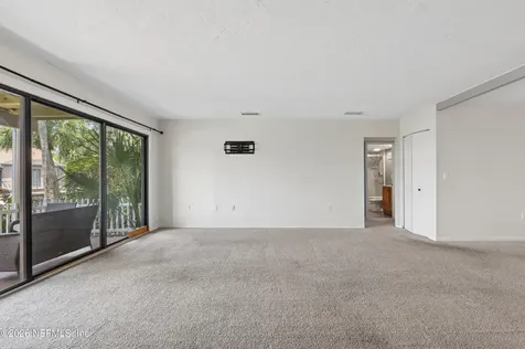 7960 Los Robles Court Jacksonville FL 32256