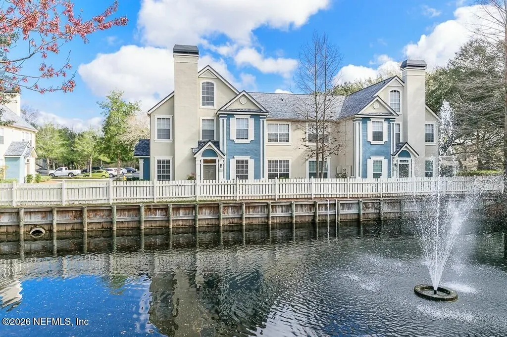 13703 Richmond Park Drive N Jacksonville FL 32224