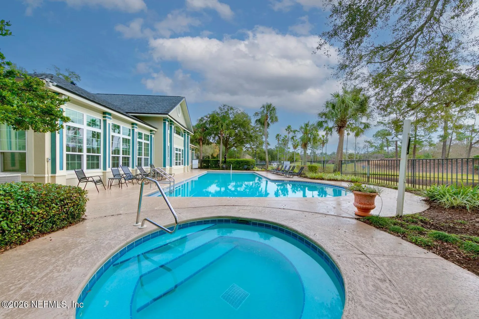 13703 Richmond Park Drive N Jacksonville FL 32224