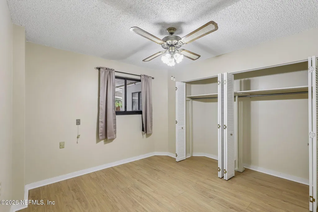 1071 Edgewood Avenue S Jacksonville FL 32205