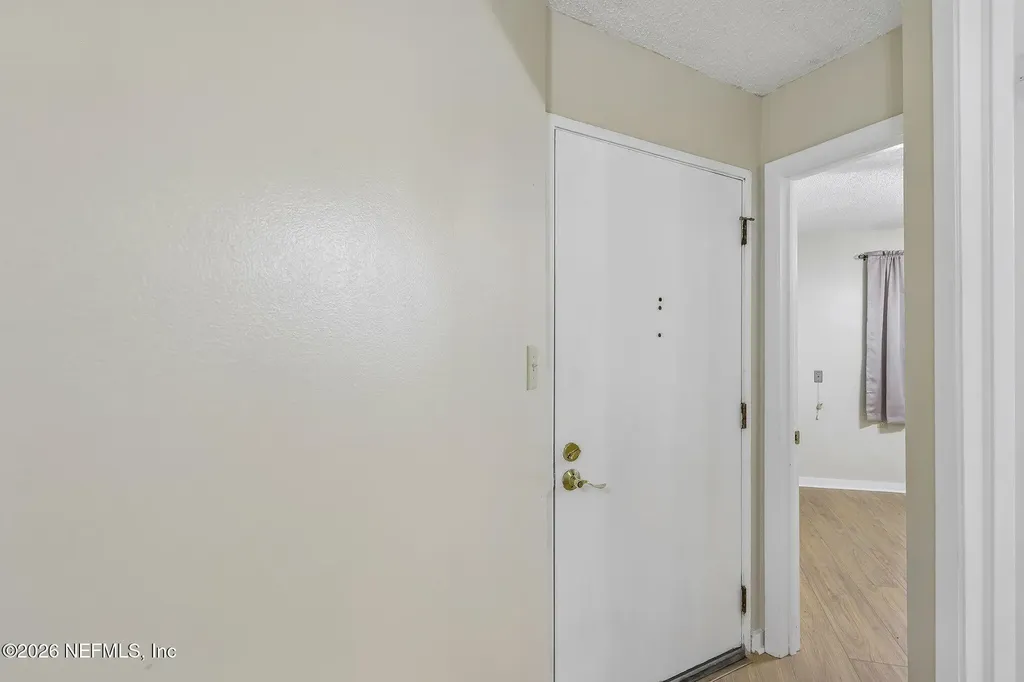 1071 Edgewood Avenue S Jacksonville FL 32205