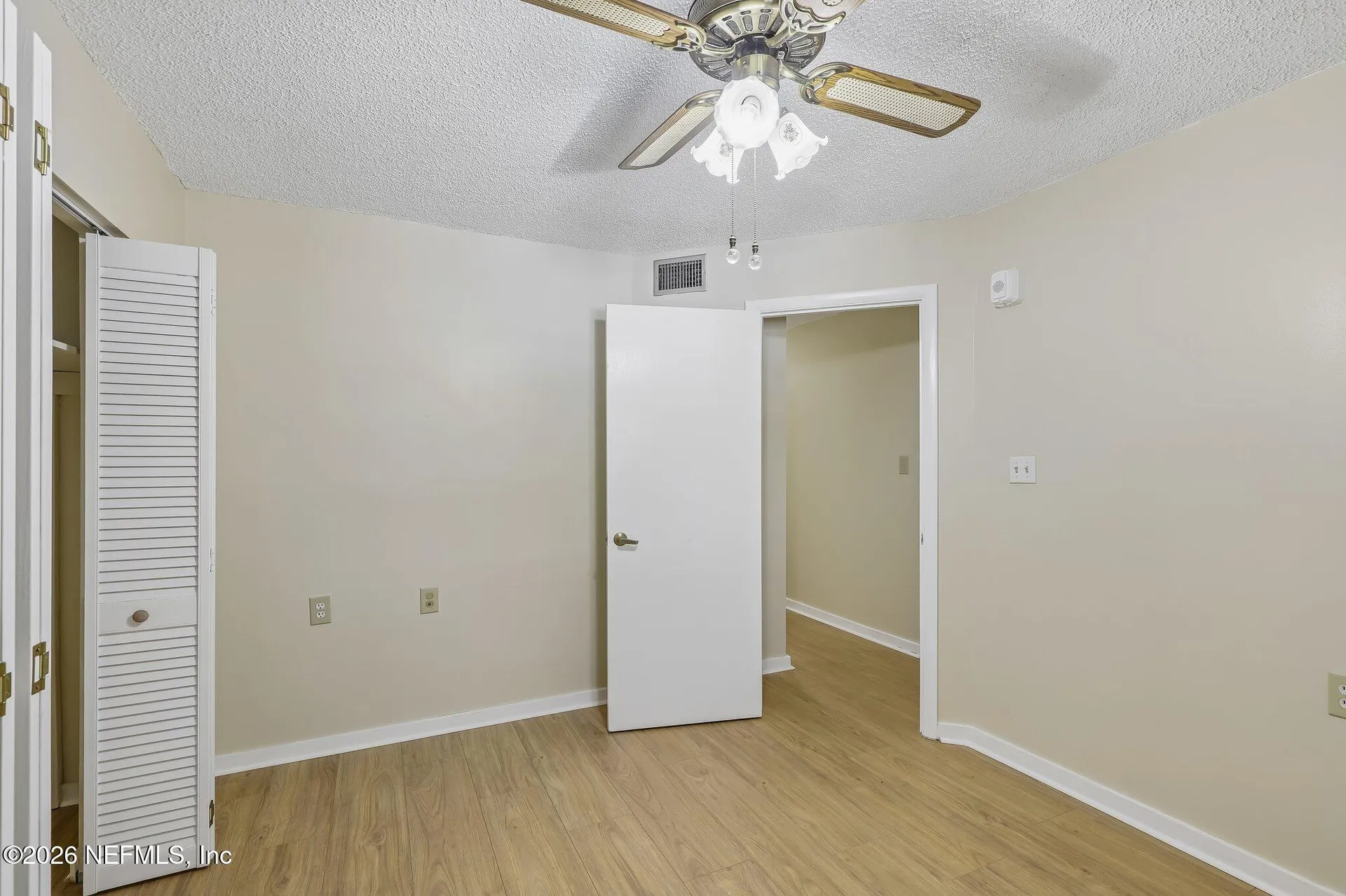 1071 Edgewood Avenue S Jacksonville FL 32205