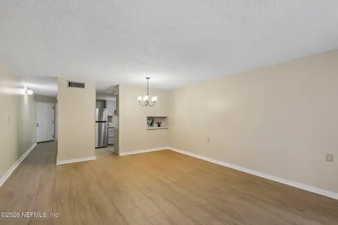 1071 Edgewood Avenue S Jacksonville FL 32205
