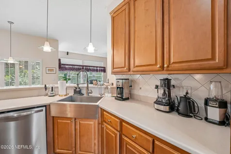 5950 W Shores Road Fleming Island FL 32003