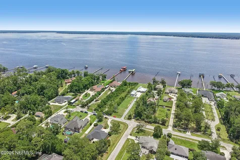 5950 W Shores Road Fleming Island FL 32003