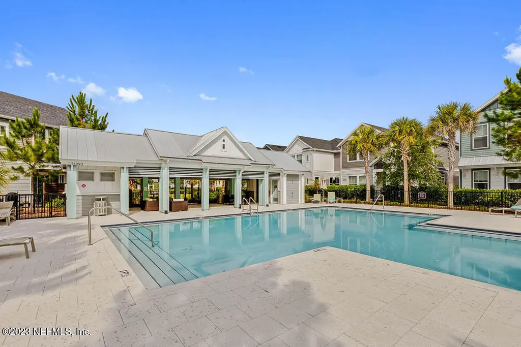 11475 Surfline Court Jacksonville FL 32256