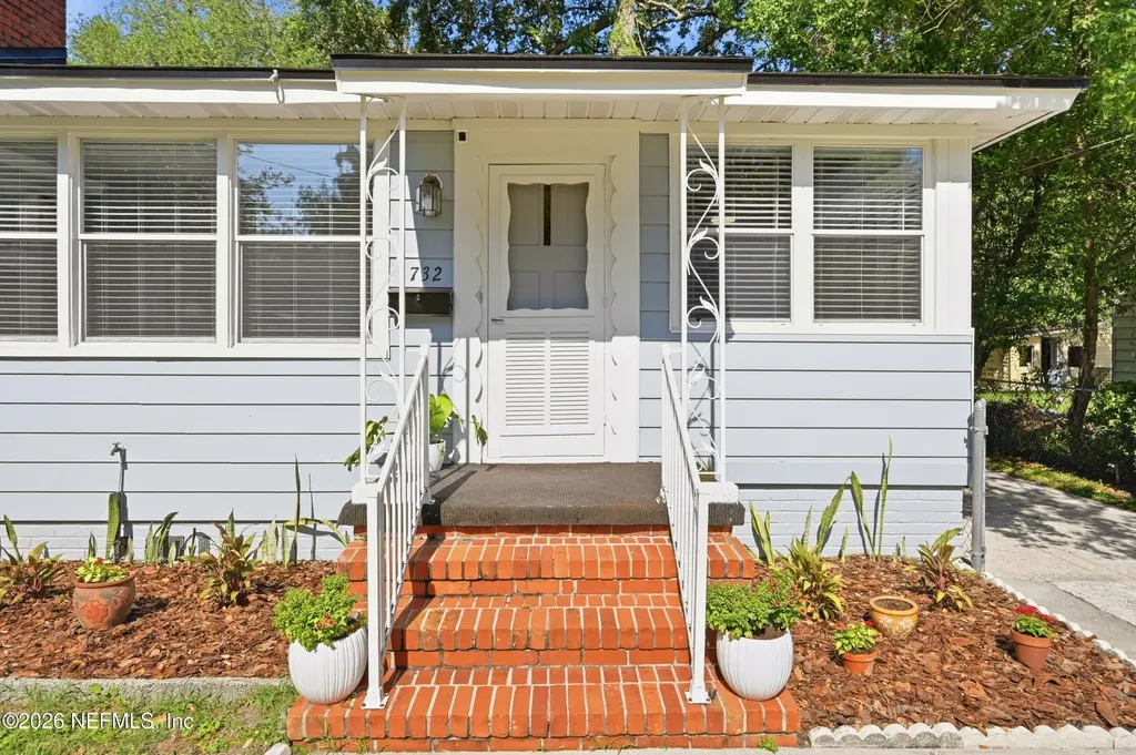 1732 Planters Road Jacksonville FL 32207