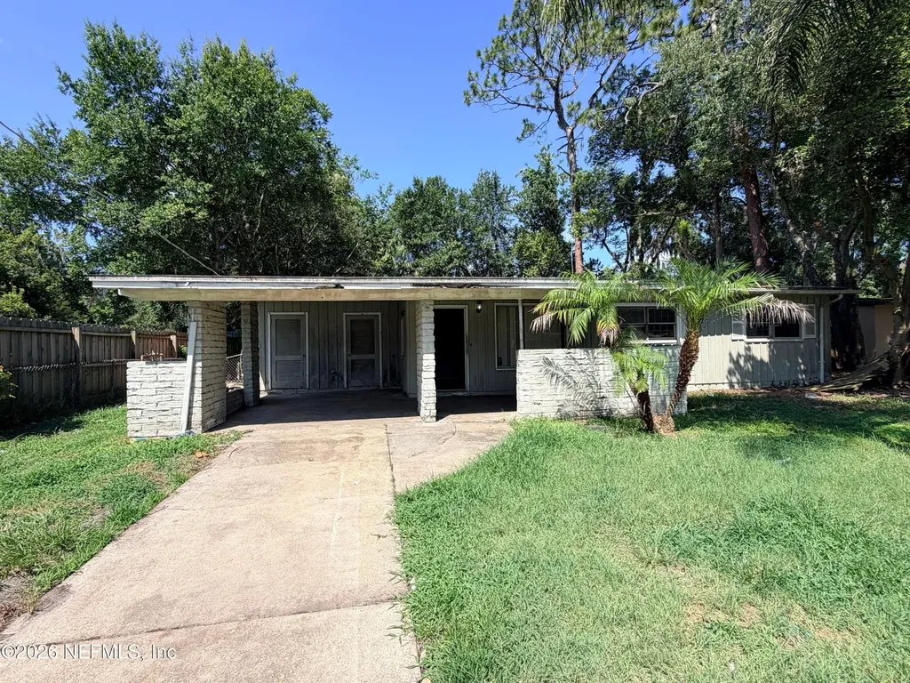 1060 La Marche Drive Jacksonville FL 32205
