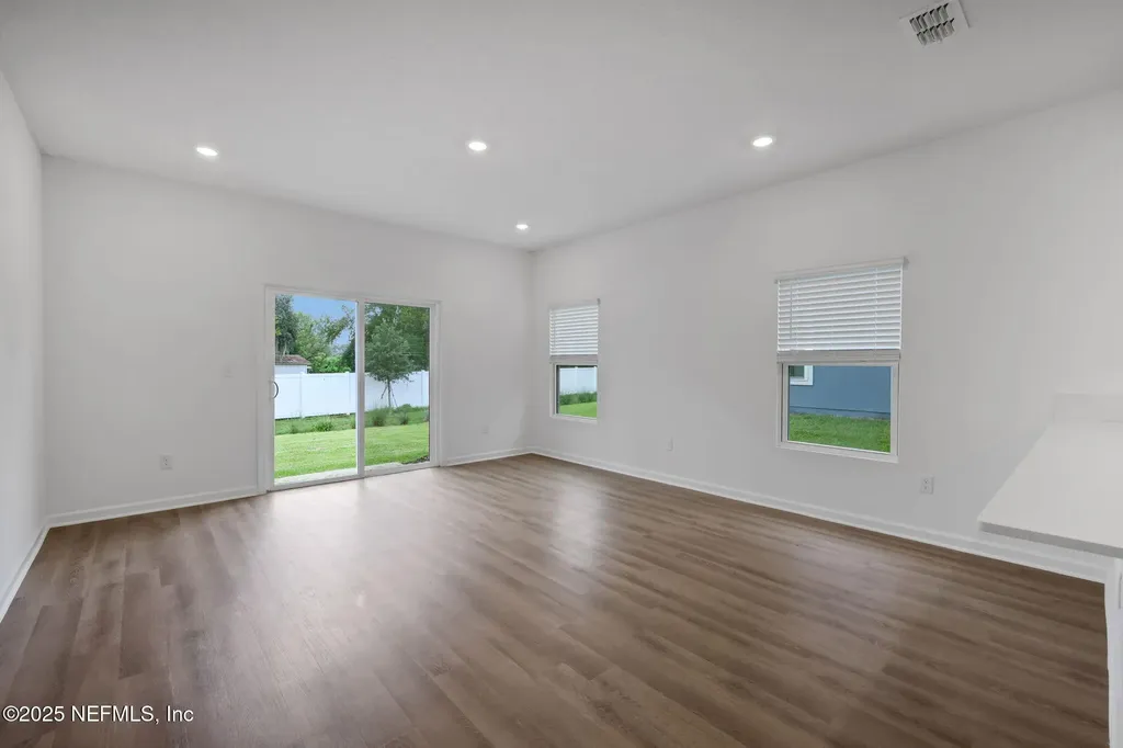 802 Sailor Grove Lane Jacksonville FL 32221
