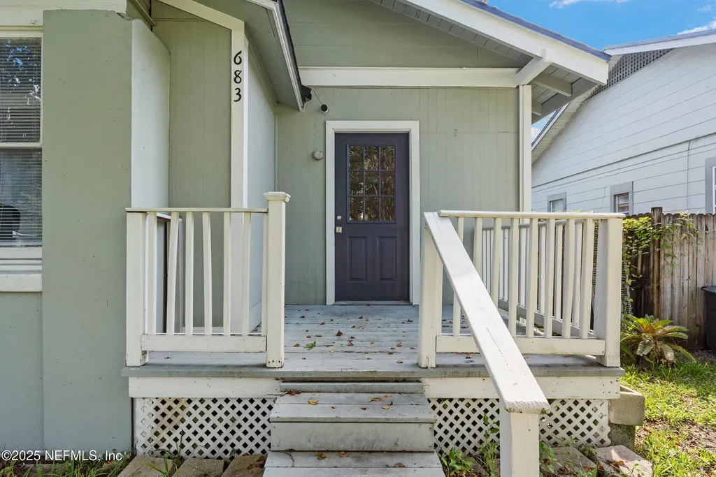 683 Bridal Avenue Jacksonville FL 32205