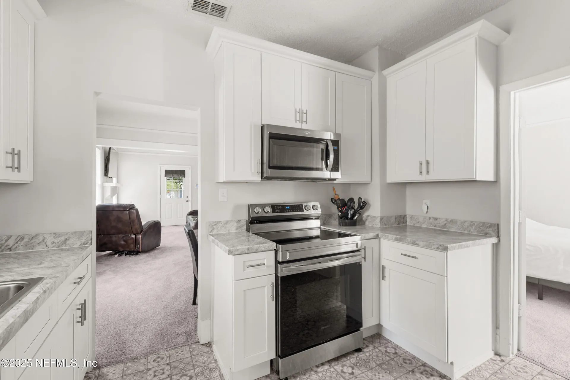 683 Bridal Avenue Jacksonville FL 32205