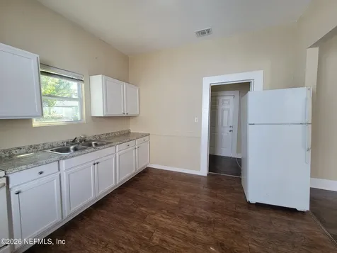 1327 Cleveland Street Jacksonville FL 32209