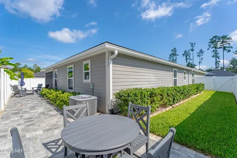 121 Winterberry Court St. Johns FL 32259