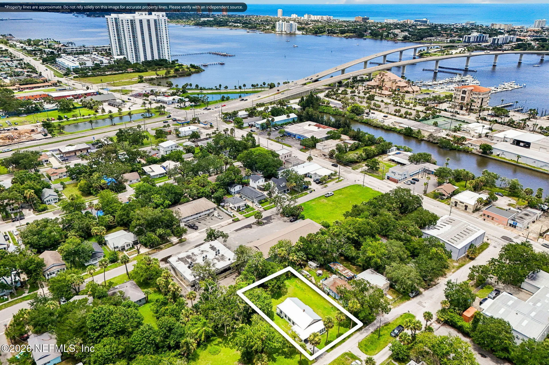 134 Knight Place Daytona Beach FL 32114