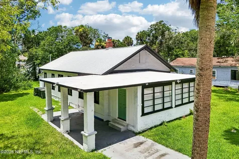 134 Knight Place Daytona Beach FL 32114