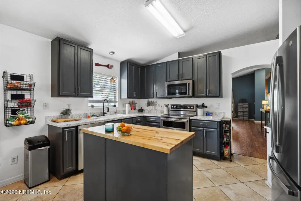 24 Riviera Estates Court Palm Coast FL 32164