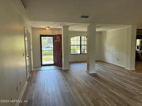 10111 Bradley Road Jacksonville FL 32246