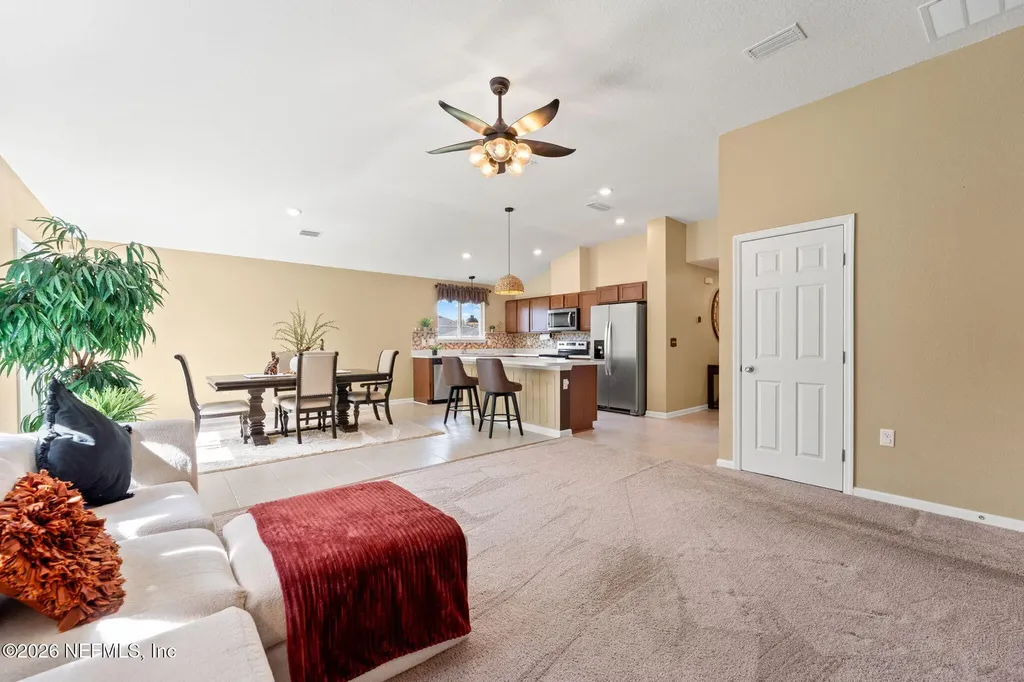 1327 Panther Lake Parkway Jacksonville FL 32221