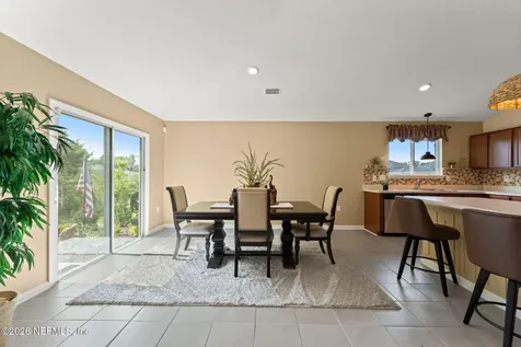 1327 Panther Lake Parkway Jacksonville FL 32221