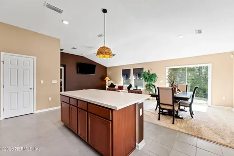 1327 Panther Lake Parkway Jacksonville FL 32221