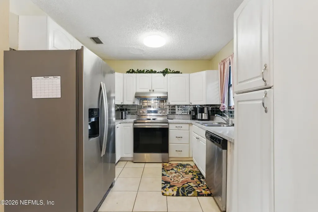 4842 Doncaster Avenue Jacksonville FL 32208
