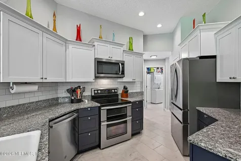 3429 Castle Pine Ct. Court Green Cove Springs FL 32043