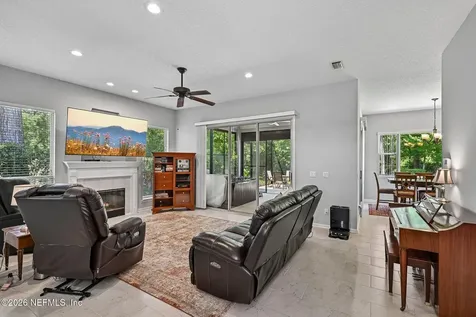 3429 Castle Pine Ct. Court Green Cove Springs FL 32043
