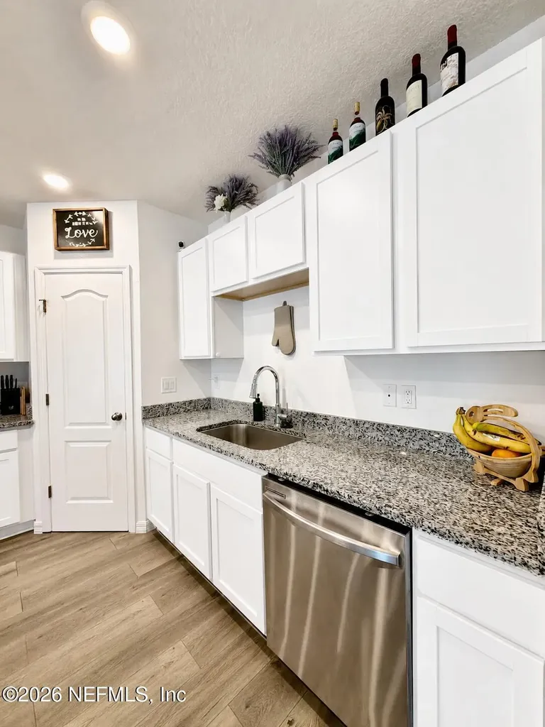 3284 Penny Cove Lane Jacksonville FL 32218