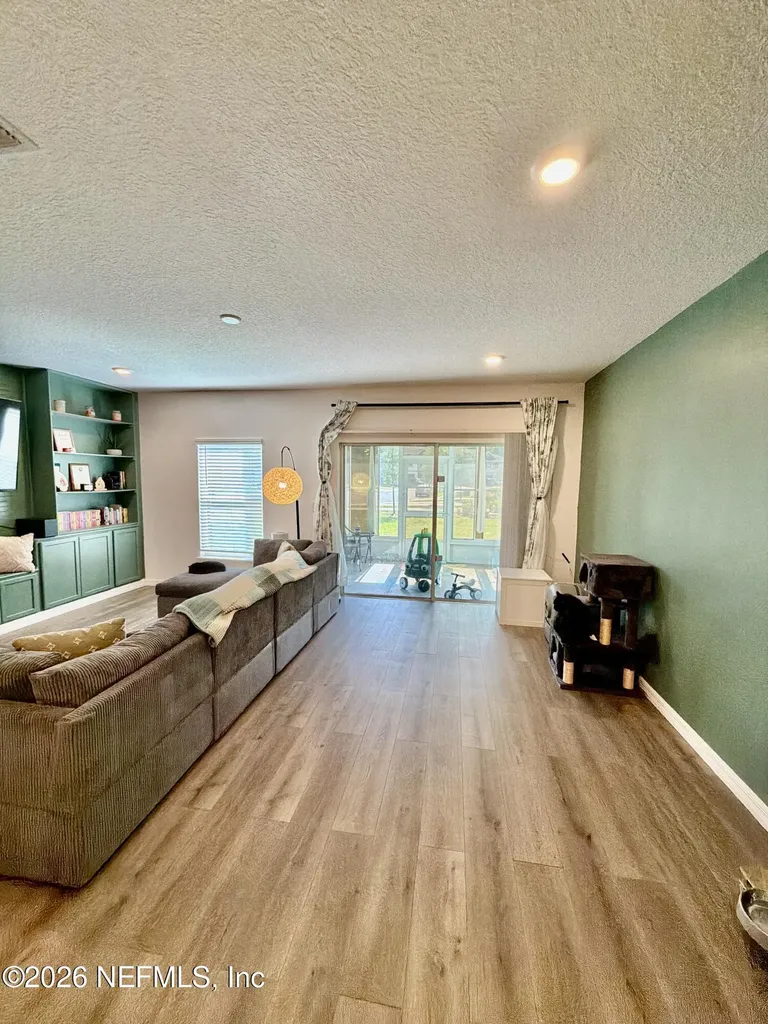 3284 Penny Cove Lane Jacksonville FL 32218