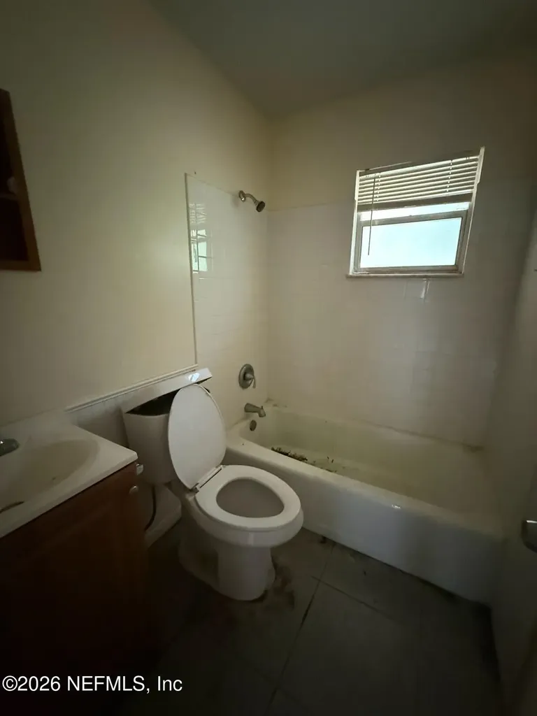 107 Woodlawn Road Satsuma FL 32189