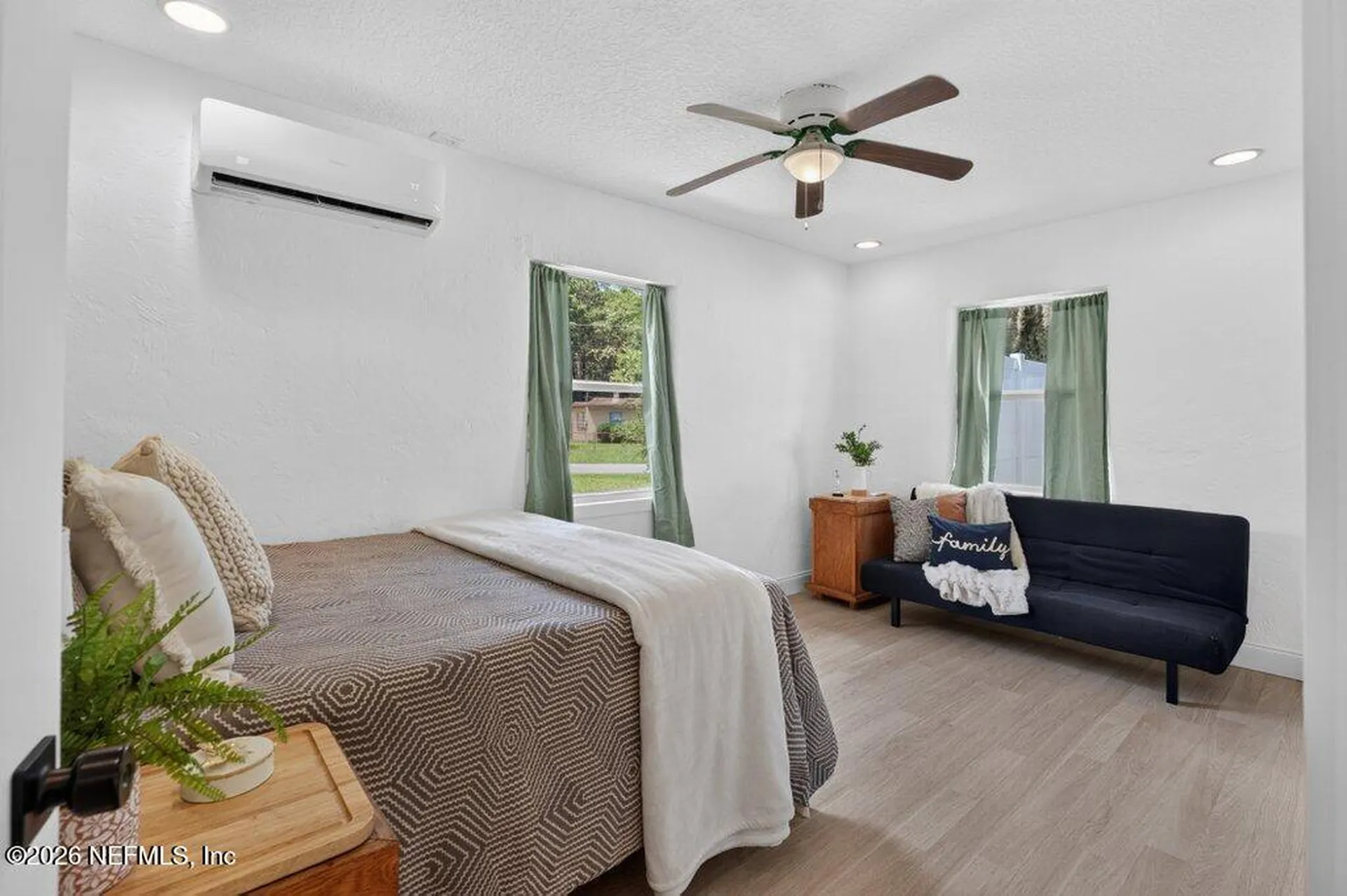 4186 Ruby Drive E Jacksonville FL 32246