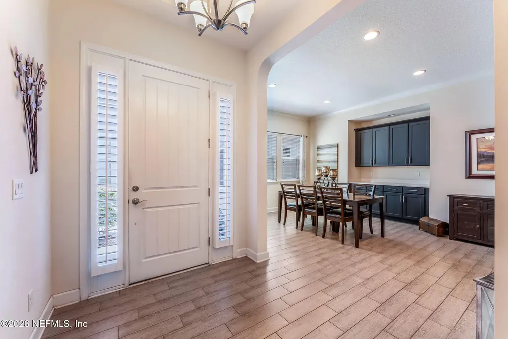 117 Crestway Lane Jacksonville FL 32081