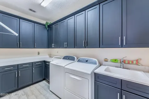 117 Crestway Lane Jacksonville FL 32081
