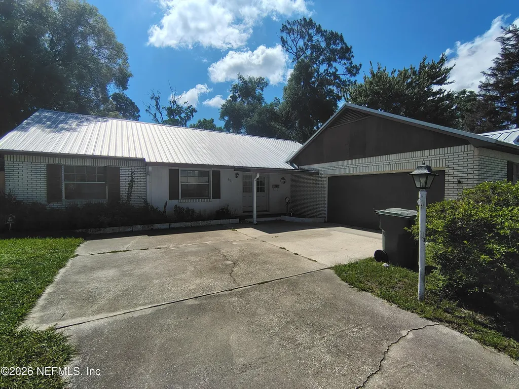 611 Moseley Avenue Palatka FL 32177
