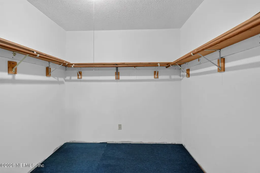 131 Dunn Avenue San Mateo FL 32187