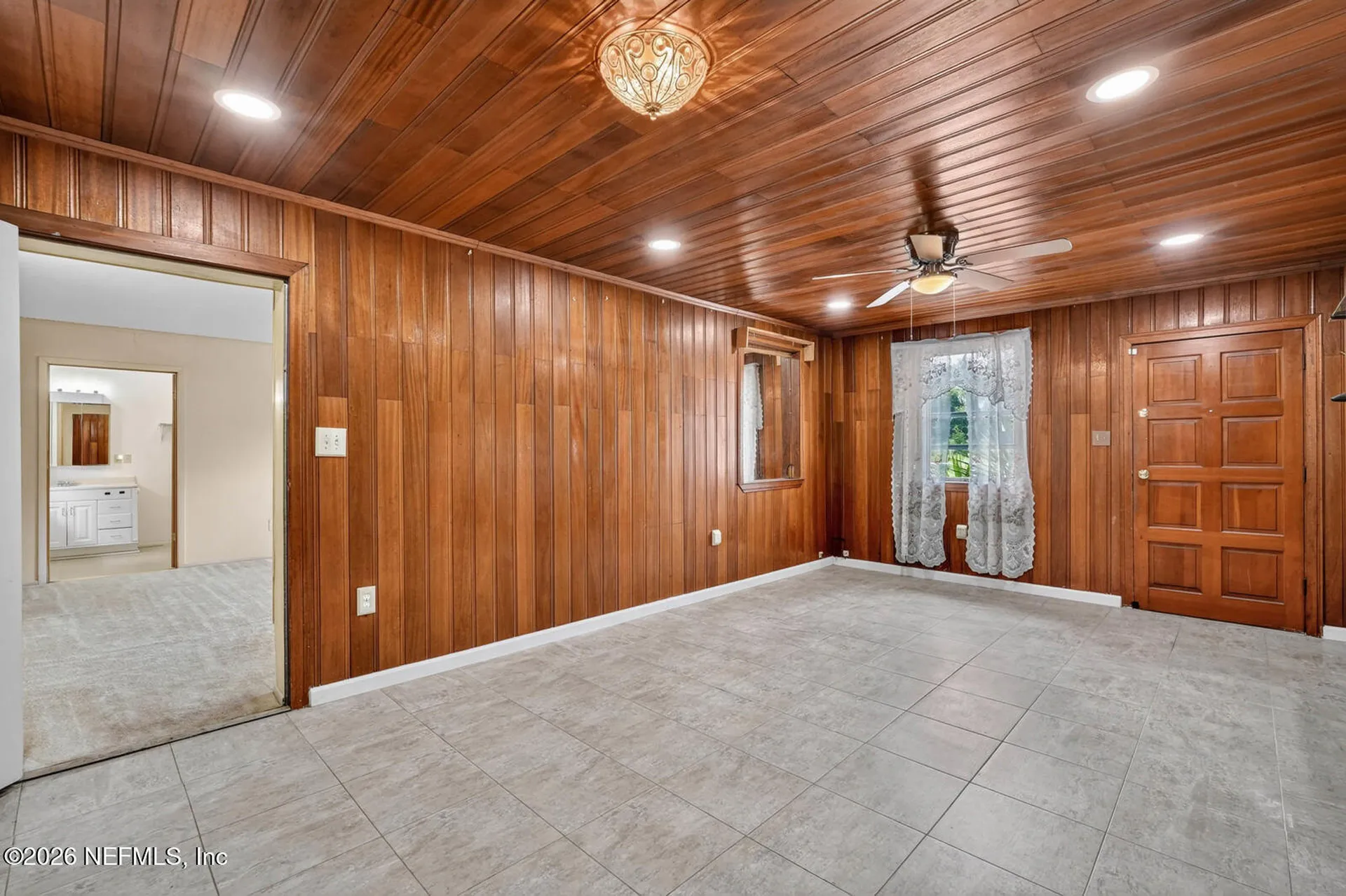131 Dunn Avenue San Mateo FL 32187
