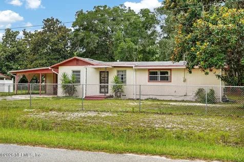131 Dunn Avenue San Mateo FL 32187